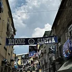 A Cas Ra Nonna Napels