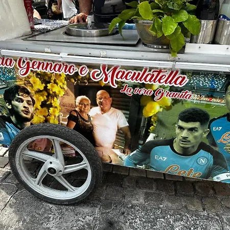 A Cas Ra Nonna * Neapol